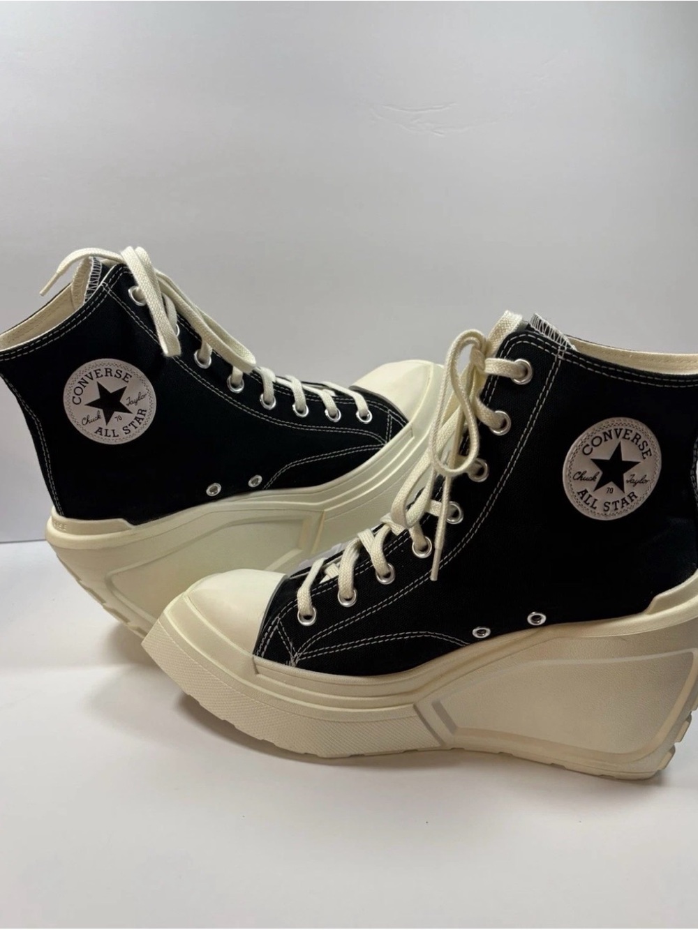 Converse Chuck 70 De Luxe Wedge with Cream Sole
